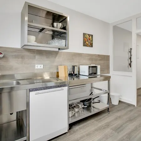 Monteursunterkunft Mit Balkon In *