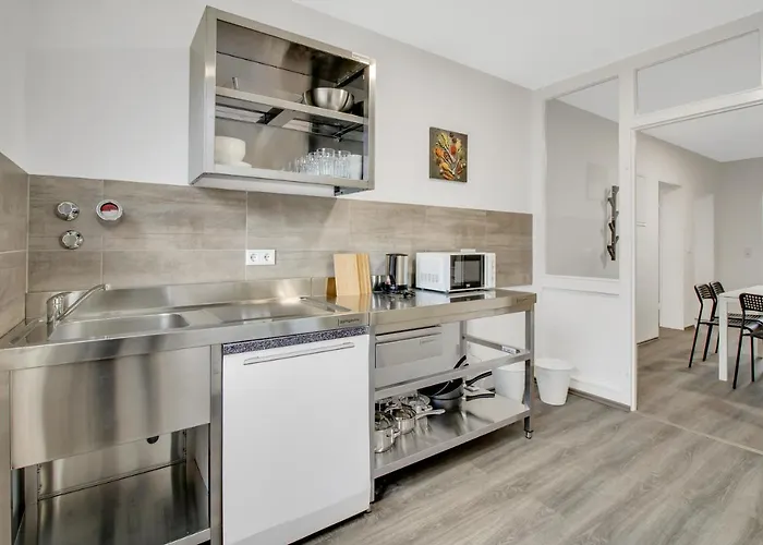 Monteursunterkunft Mit Balkon In *